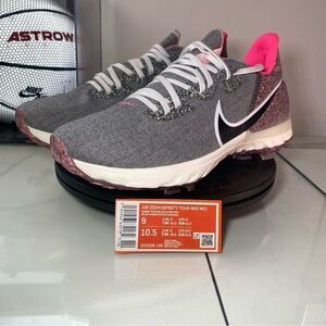 🆕 Nike	Air Zoom Infinity Tour NRG 'Hyper Pink' - Mens 9